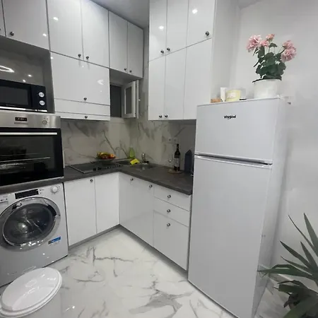 White Apartment Athens Exterior photo