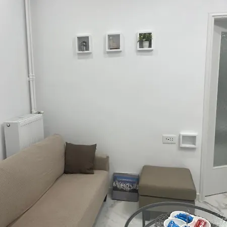 White Apartment Athens Exterior photo